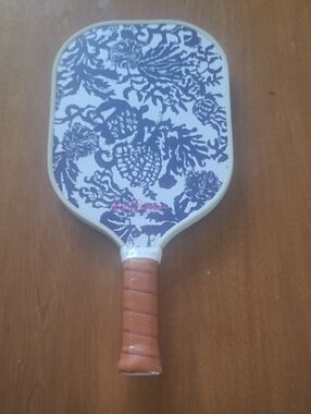 RECESS Lilly Pulitzer Designer Pickleball Paddle with Tan Grip